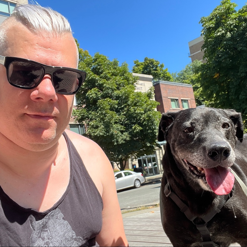 Meet your Posher, Mark